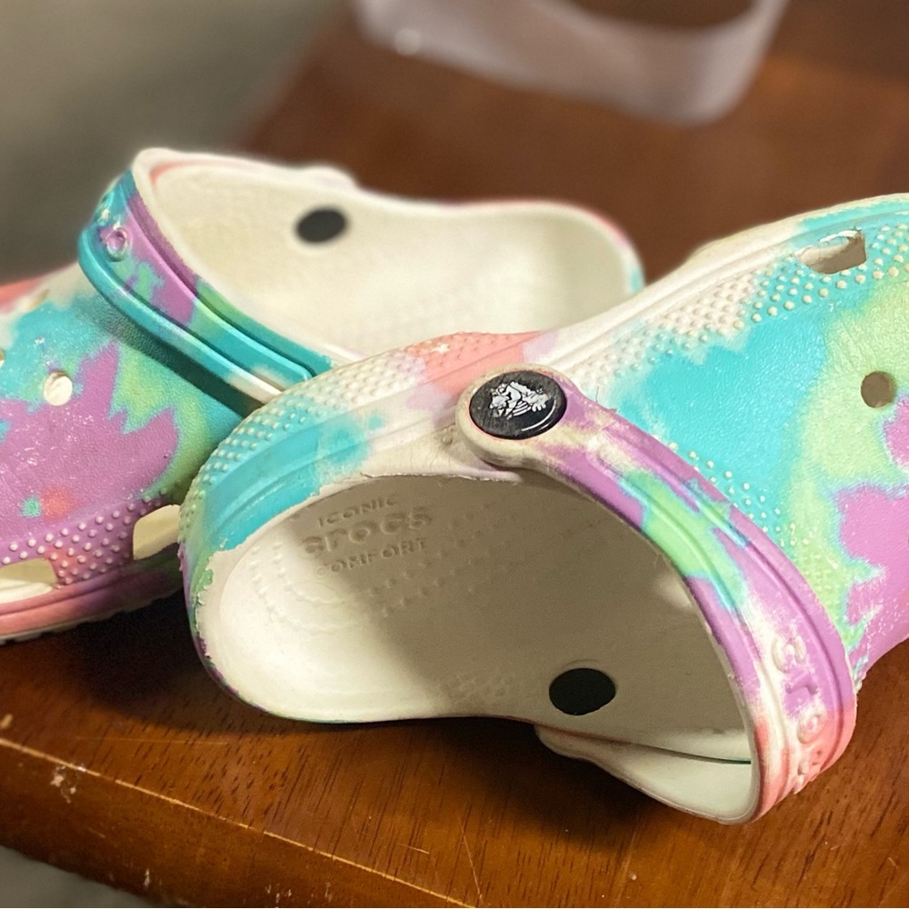 Crocs - Picture 2 of 2